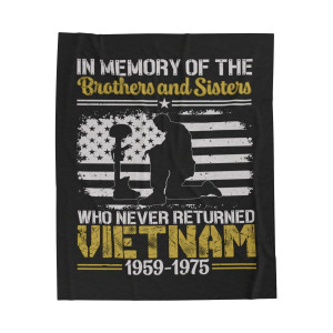 In Memory Of The Brothers And Sisters Of Vietnam - Plush Blanket In Memory Of The Brothers And Sisters Of Vietnam - Plush Blanket