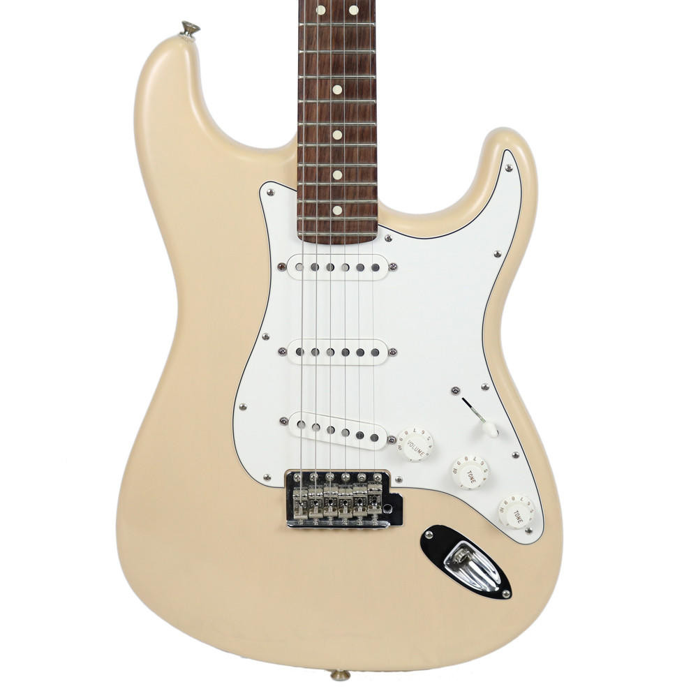 2007 Fender Highway One Stratocaster in Honey Blonde | Cream City