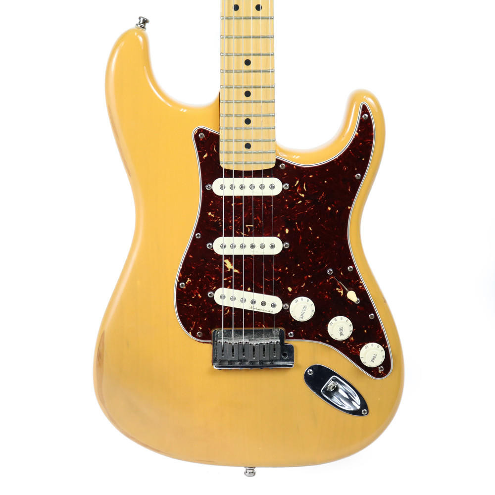 2003 Fender American Series Stratocaster w/ Noiseless Pickups in