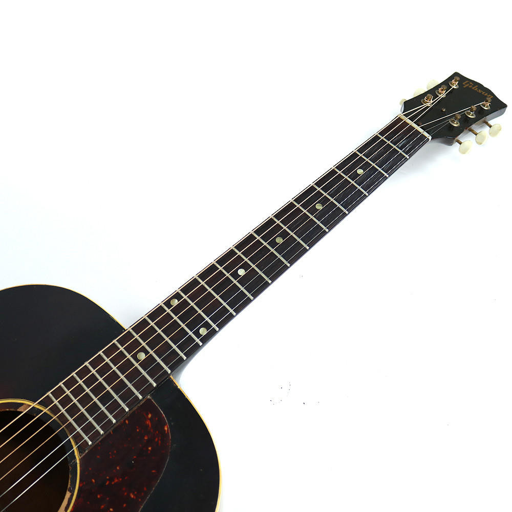 Vintage 1959 Gibson LG-1 Acoustic Guitar Sunburst Finish | Cream