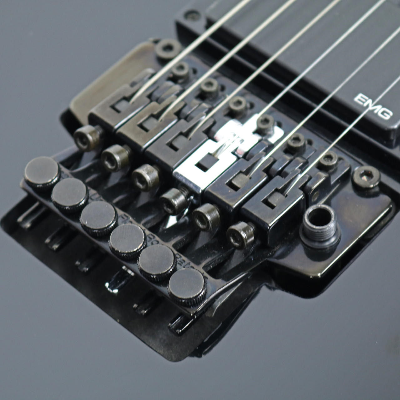 2002 ESP LTD KH-503 Kirk Hammett Signature Black Finish | Cream