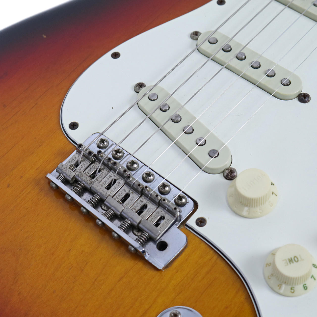 1983 Fender American Vintage '62 Reissue Stratocaster Sunburst
