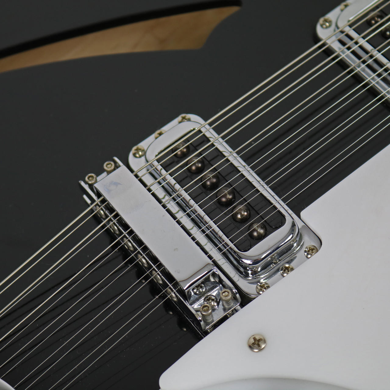 リッケンバッカー★Rickenbacker 330JG★1992年製？★未使用近 1992 Rickenbacker 330 12-String Semi-Hollow Electric Guitar Jetglo