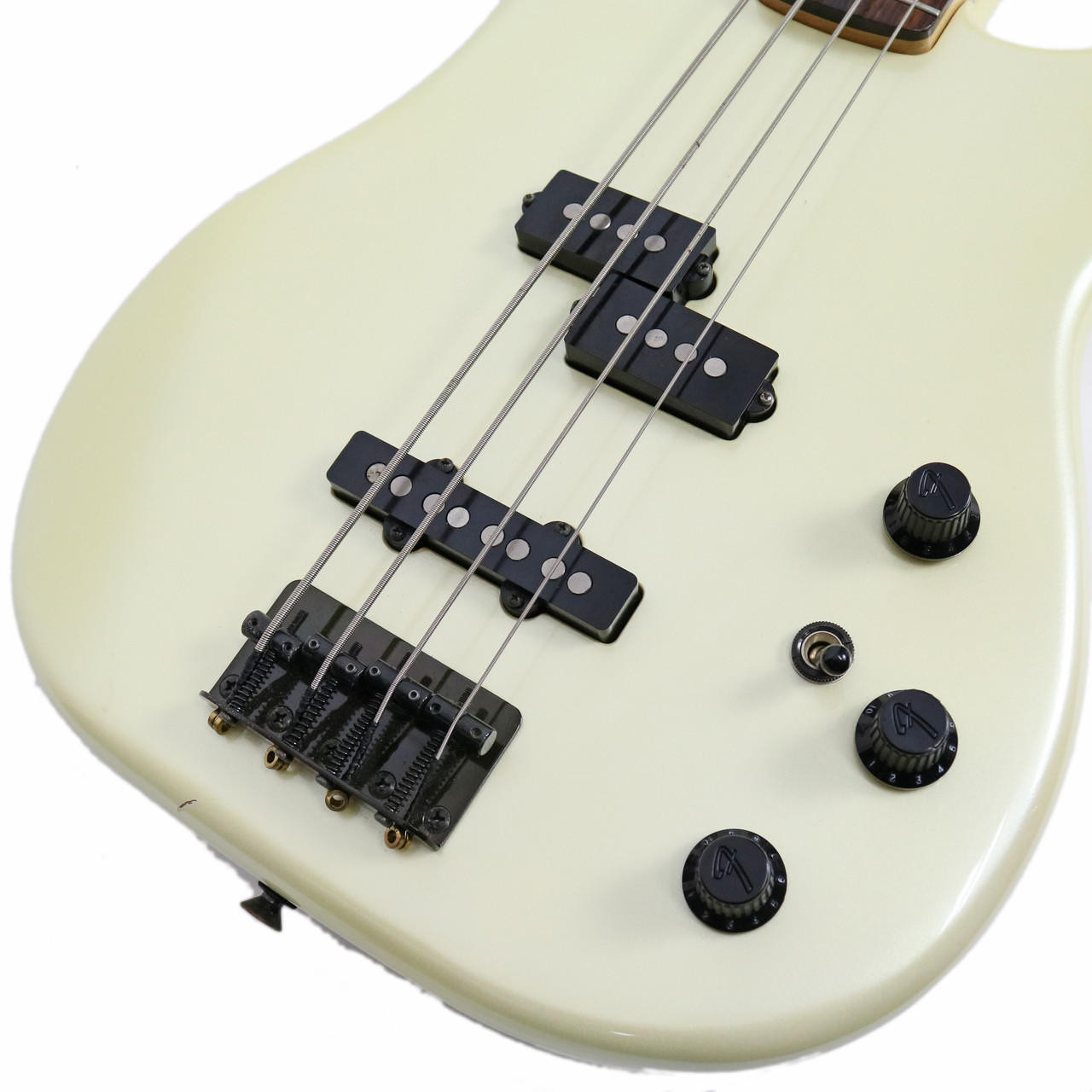 Vintage 1984 Fender Jazz Bass Special White Pearl Finish | Cream