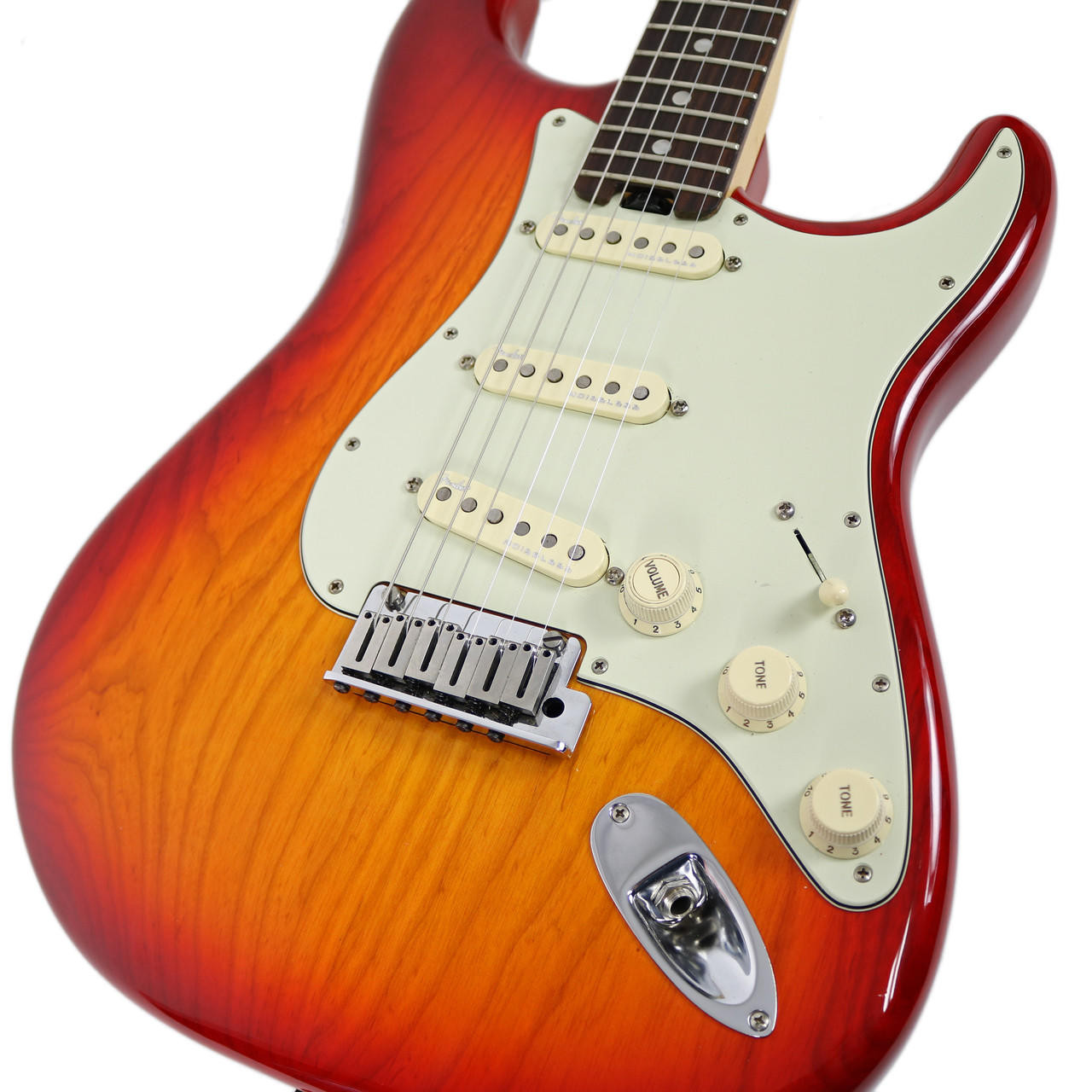 2015 Fender American Elite Stratocaster Aged Cherry Sunburst