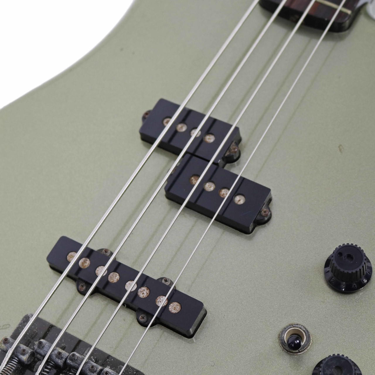 1987 Fender Jazz Bass Special MIJ Jade Pearl Metallic Finish