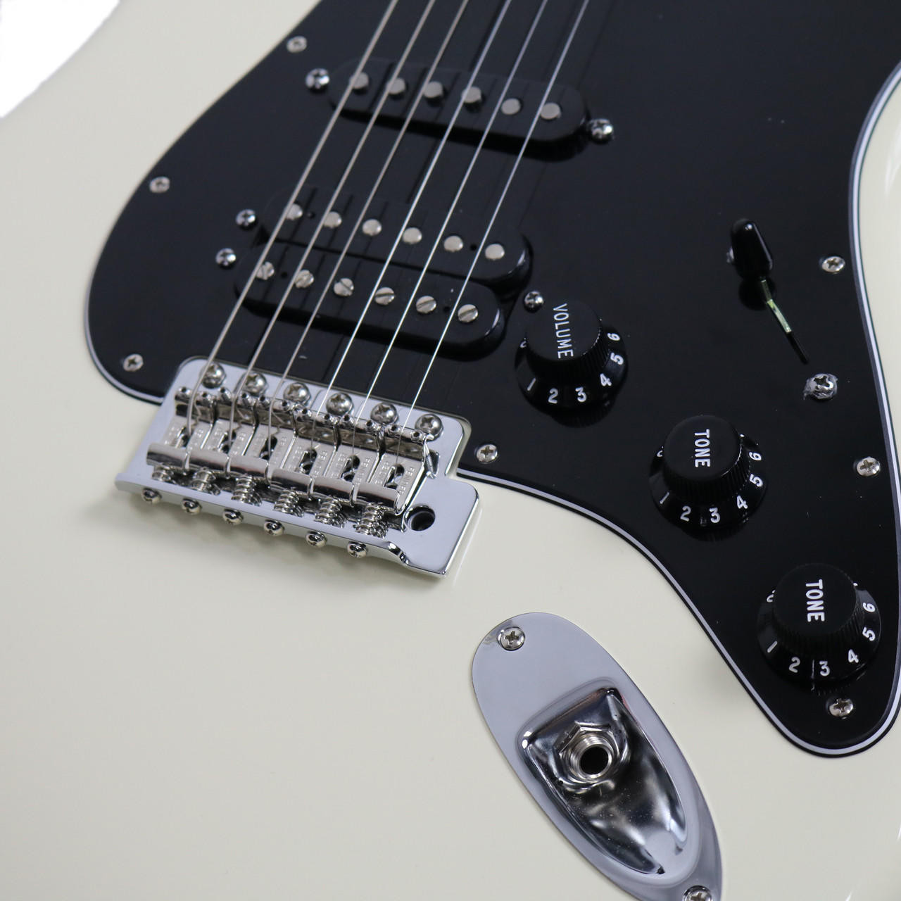 2015 Fender American Special HSS Stratocaster Olympic White