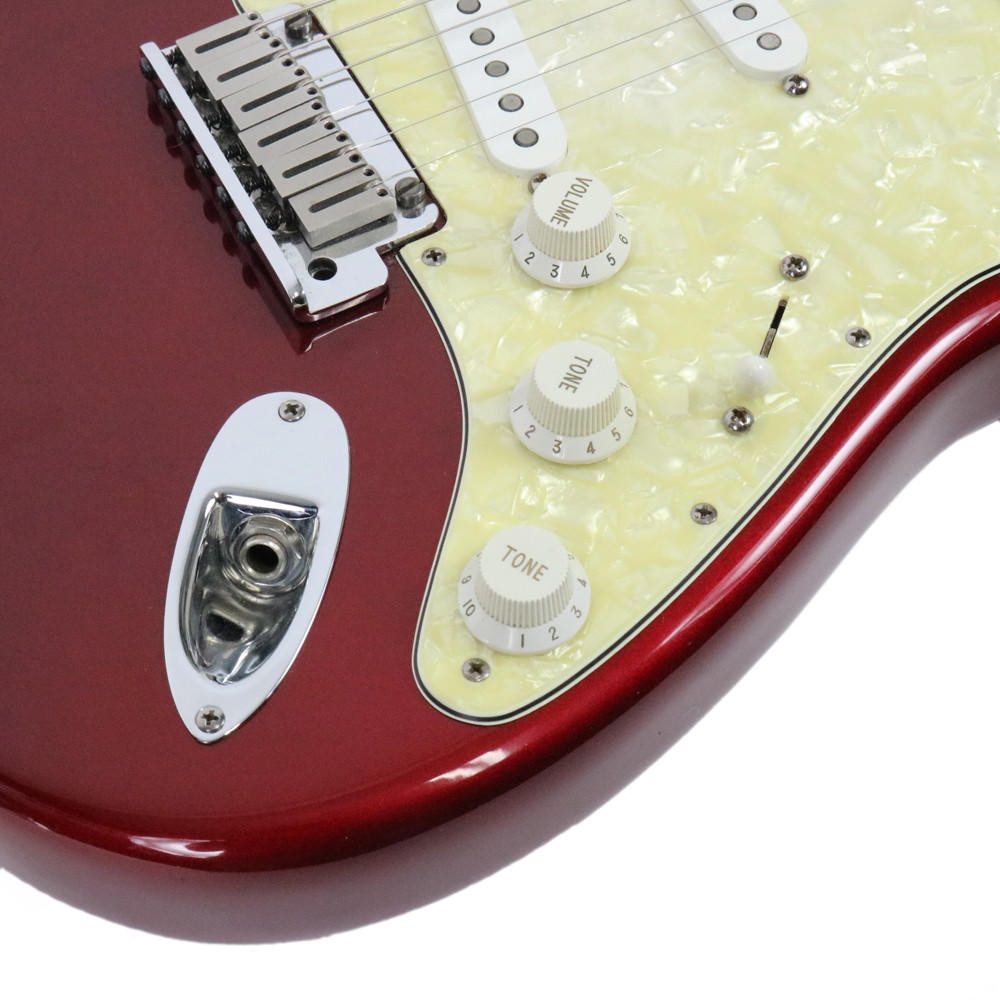 1998 Fender USA Roadhouse Stratocaster Candy Apple Red | Cream