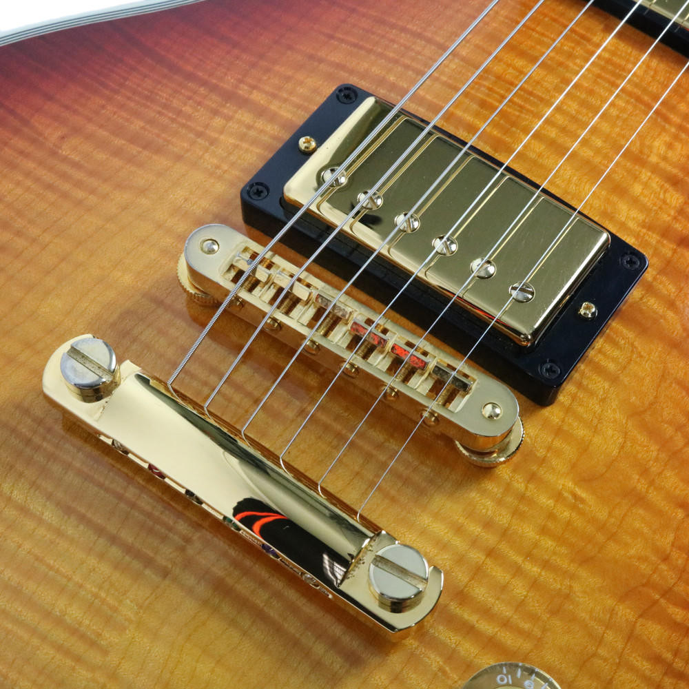 2004 Gibson Les Paul Supreme Electric Guitar Cherry Sunburst