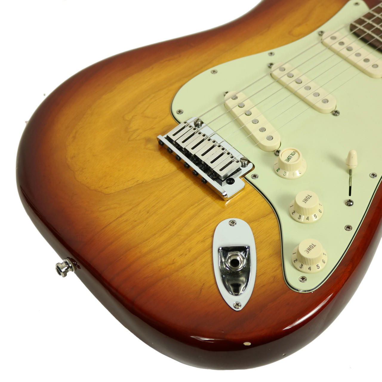 2009 Fender American Deluxe Stratocaster - Sienna Burst | Cream