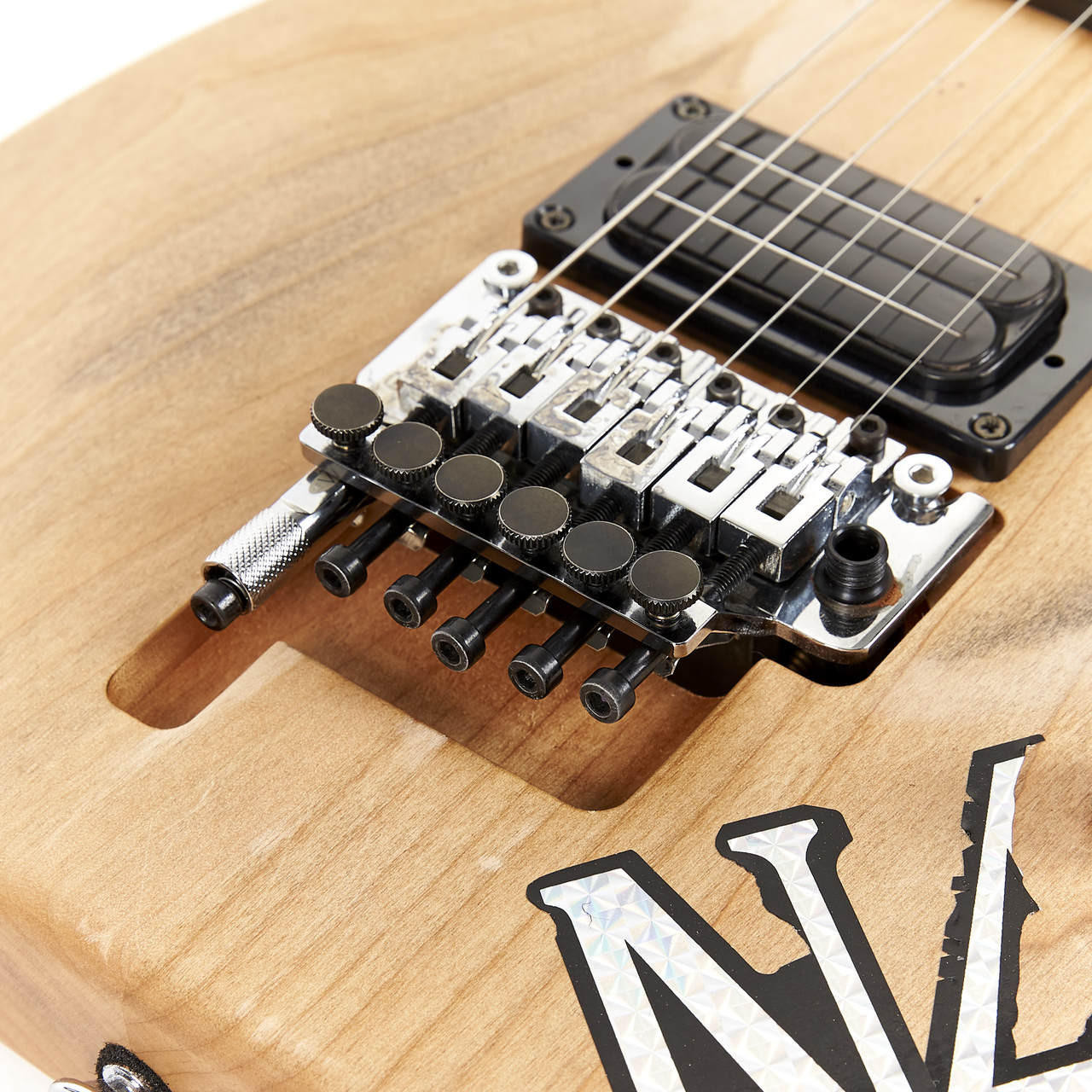 Washburn N4 Authentic Nuno Bettencourt USA Signature - Distressed