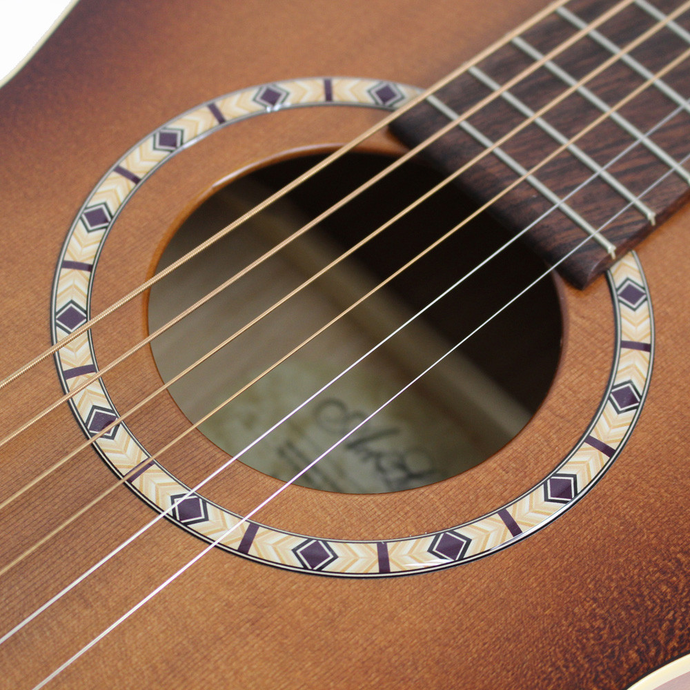 Art & Lutherie Ami Cedar Parlor Acoustic Guitar in Antique Burst