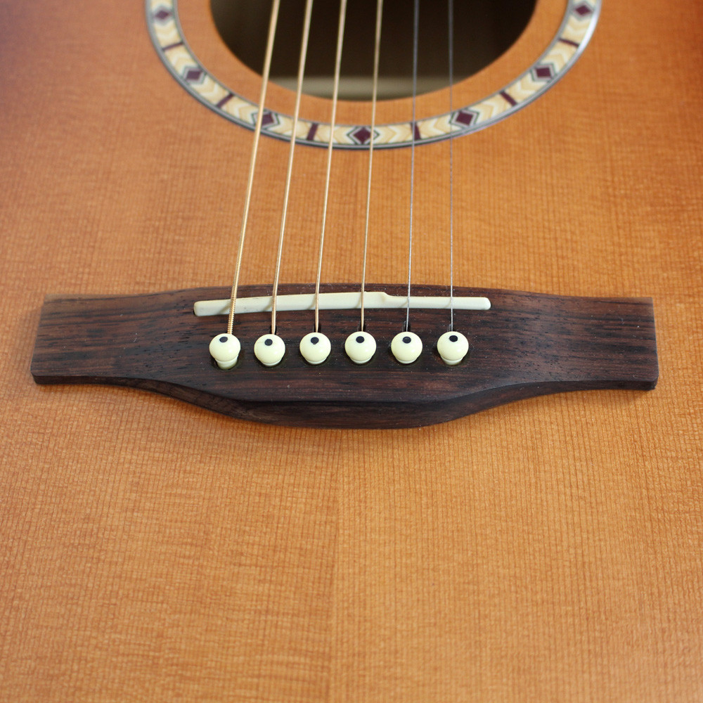 Art & Lutherie Folk Cedar Antique Burst Acoustic Guitar | Cream