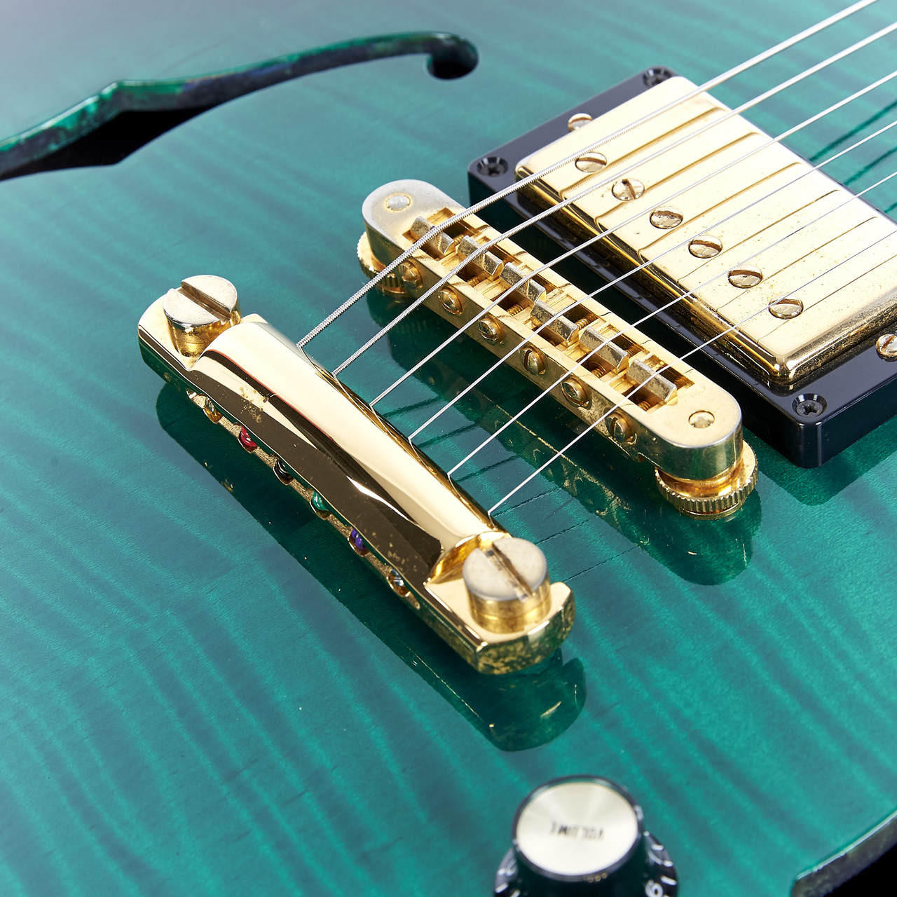 Used Gibson Vegas High Roller Green Burst Flame Top 2006 | Cream