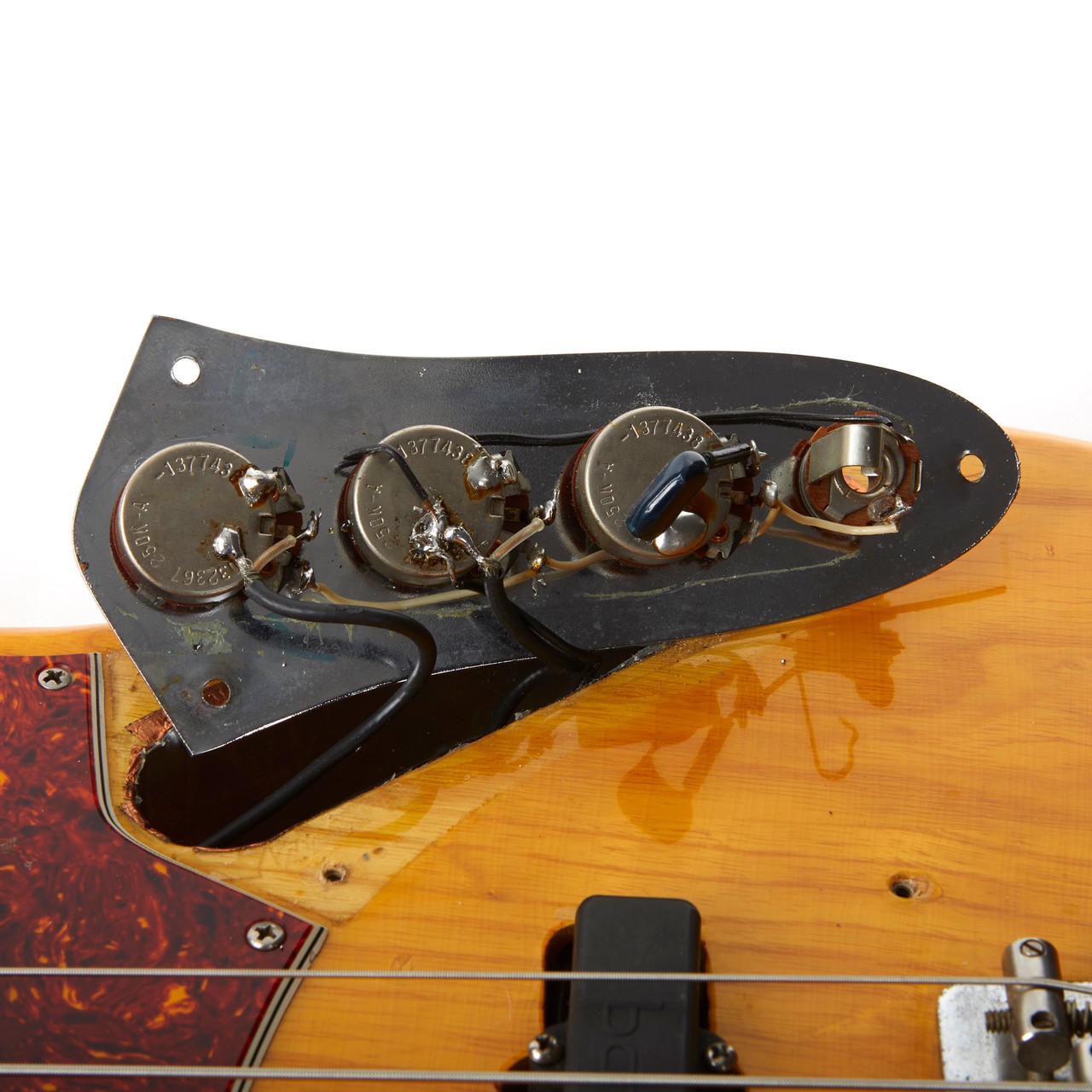 Vintage Fender Jazz Bass Natural 1974 | Cream City Music