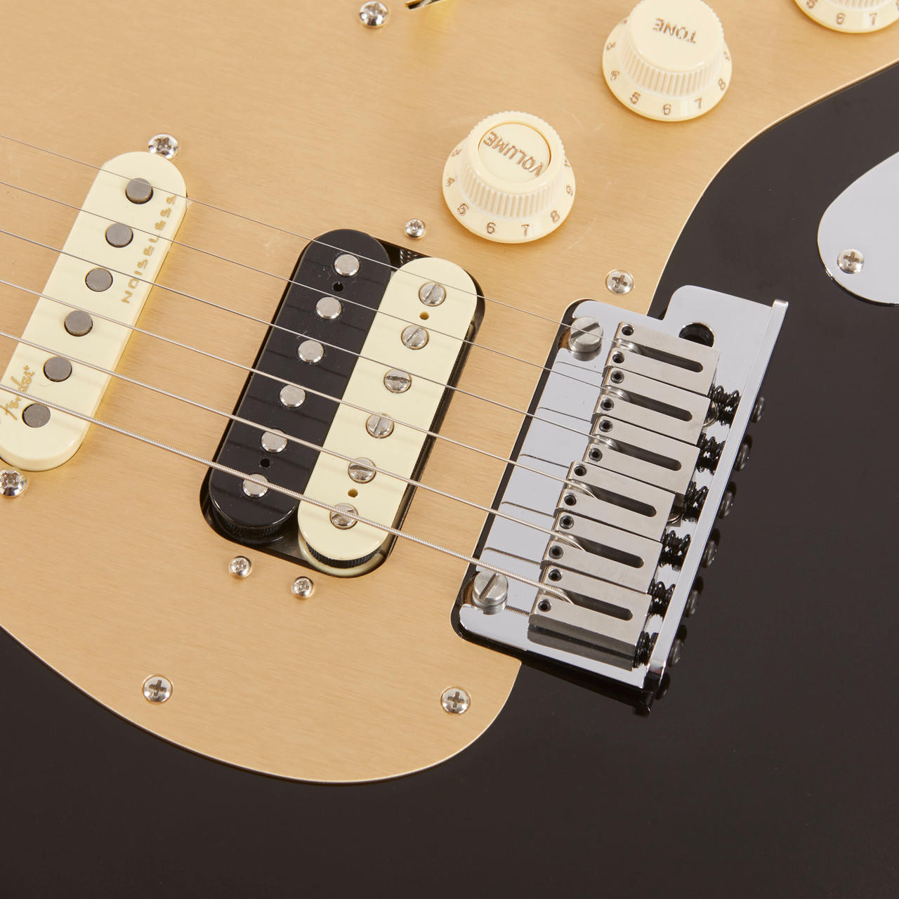Fender American Ultra Stratocaster HSS Maple - Texas Tea | Cream