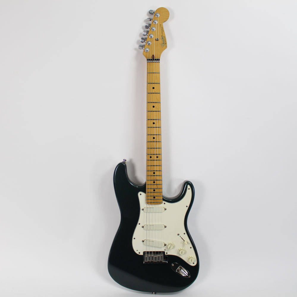 1990 Fender Stratocaster Strat Plus Electric Guitar in Metallic