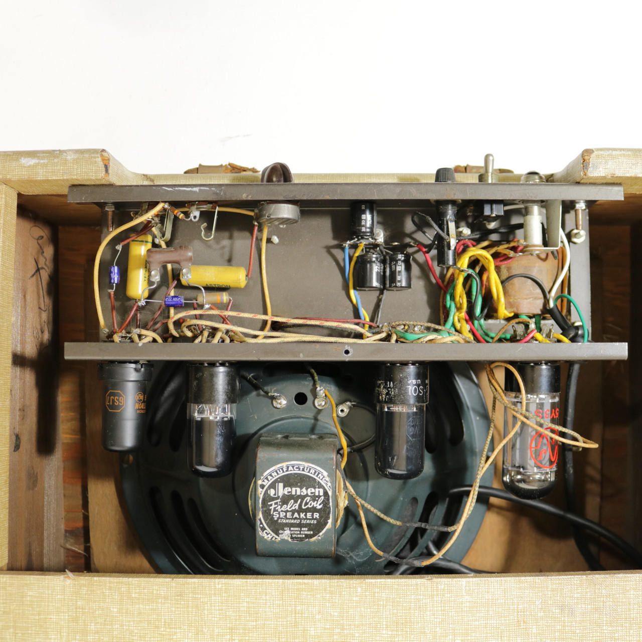 洋楽 G-Rap A.M.P. - PUSHIN' PLATES Vintage Gibson GA-9 8W 1x10 Tube Combo Amp - 1957 | Cream City Music