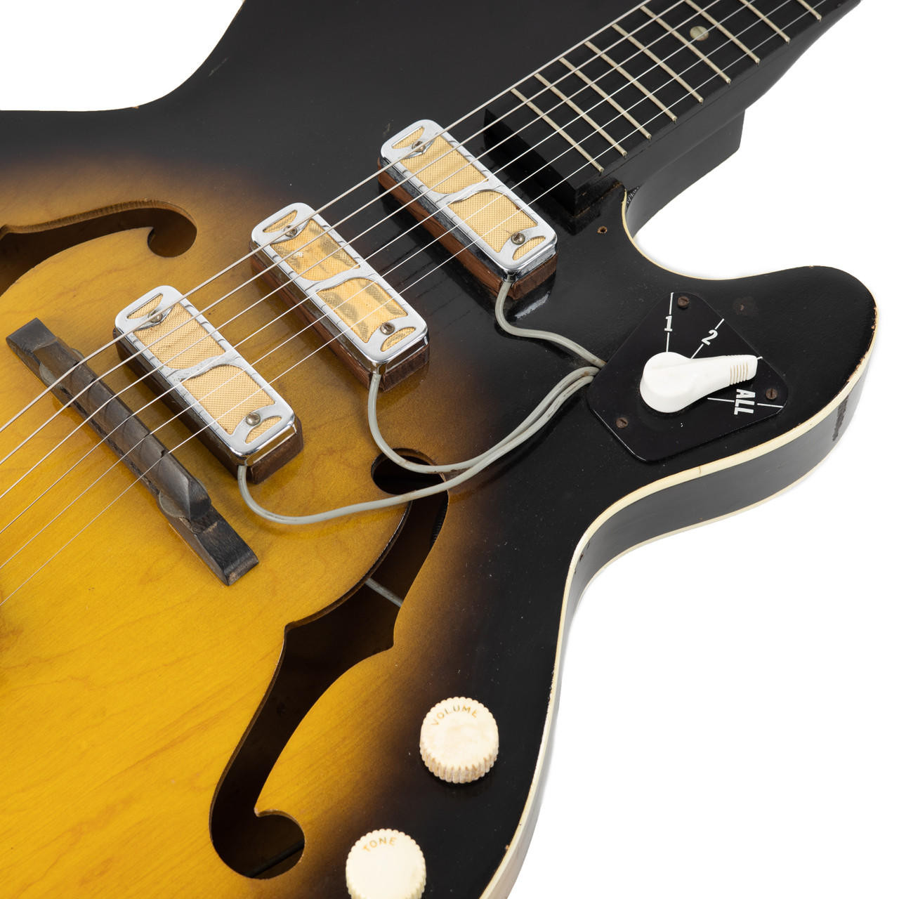 Vintage Harmony Rocket Sunburst 1961 | Cream City Music