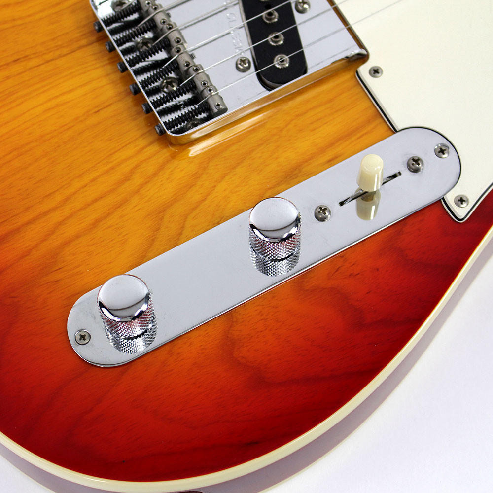 1995 G&L ASAT Classic Electric Guitar Sunburst Finish | Cream City