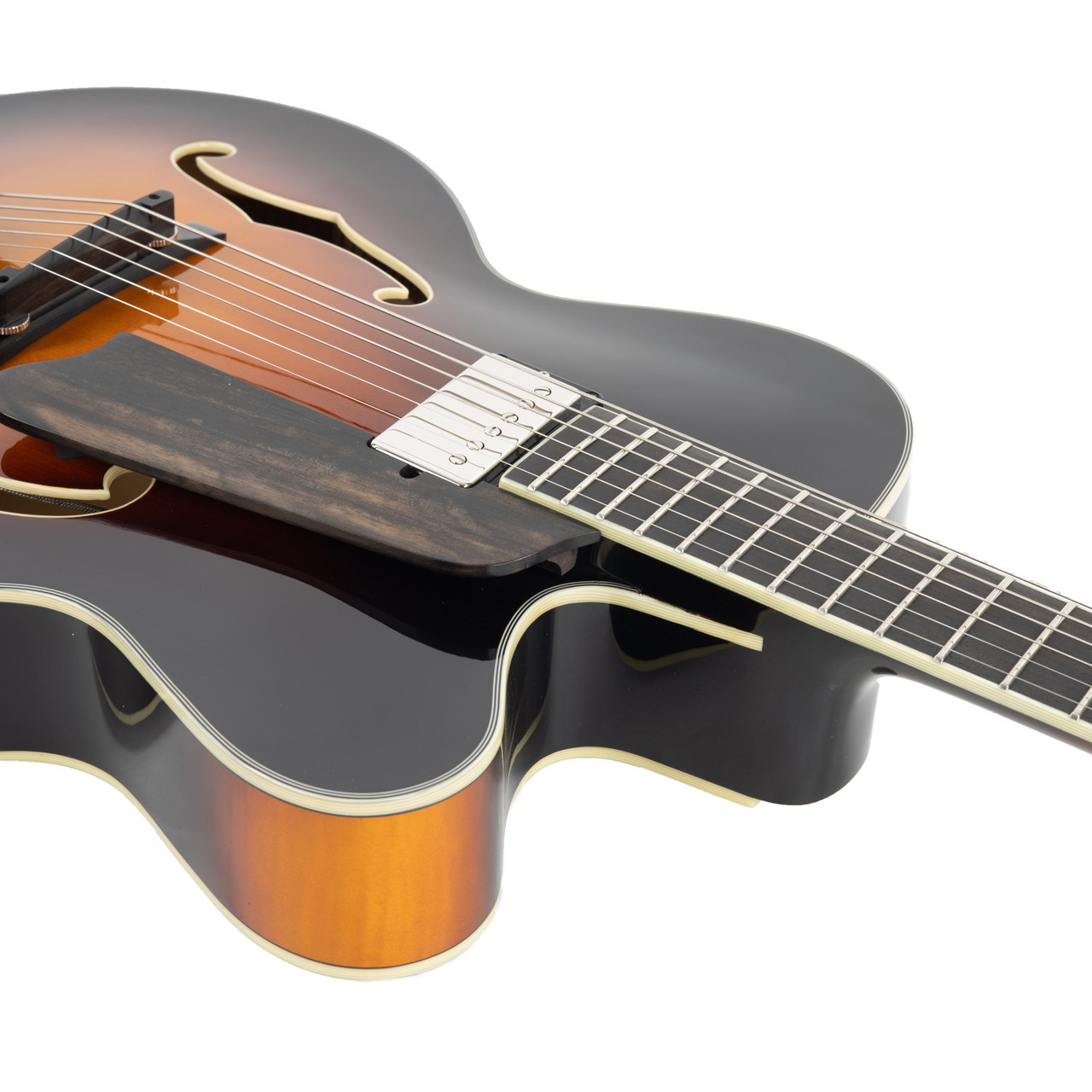 Eastman AR503CE-SB Archtop Solid Carved Top - Sunburst | Cream 