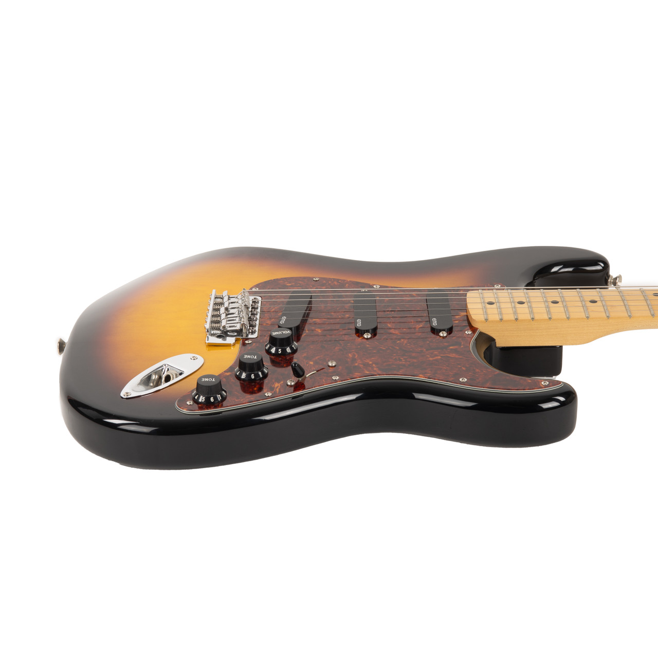 Used Fender Standard Series Stratocaster Sunburst 2006 | Cream