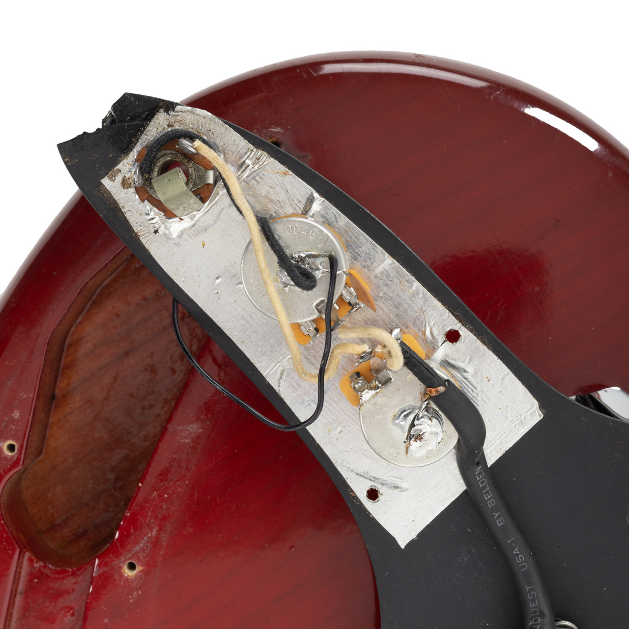 Vintage Fender Musicmaster Bass Cherry 1978 | Cream City Music
