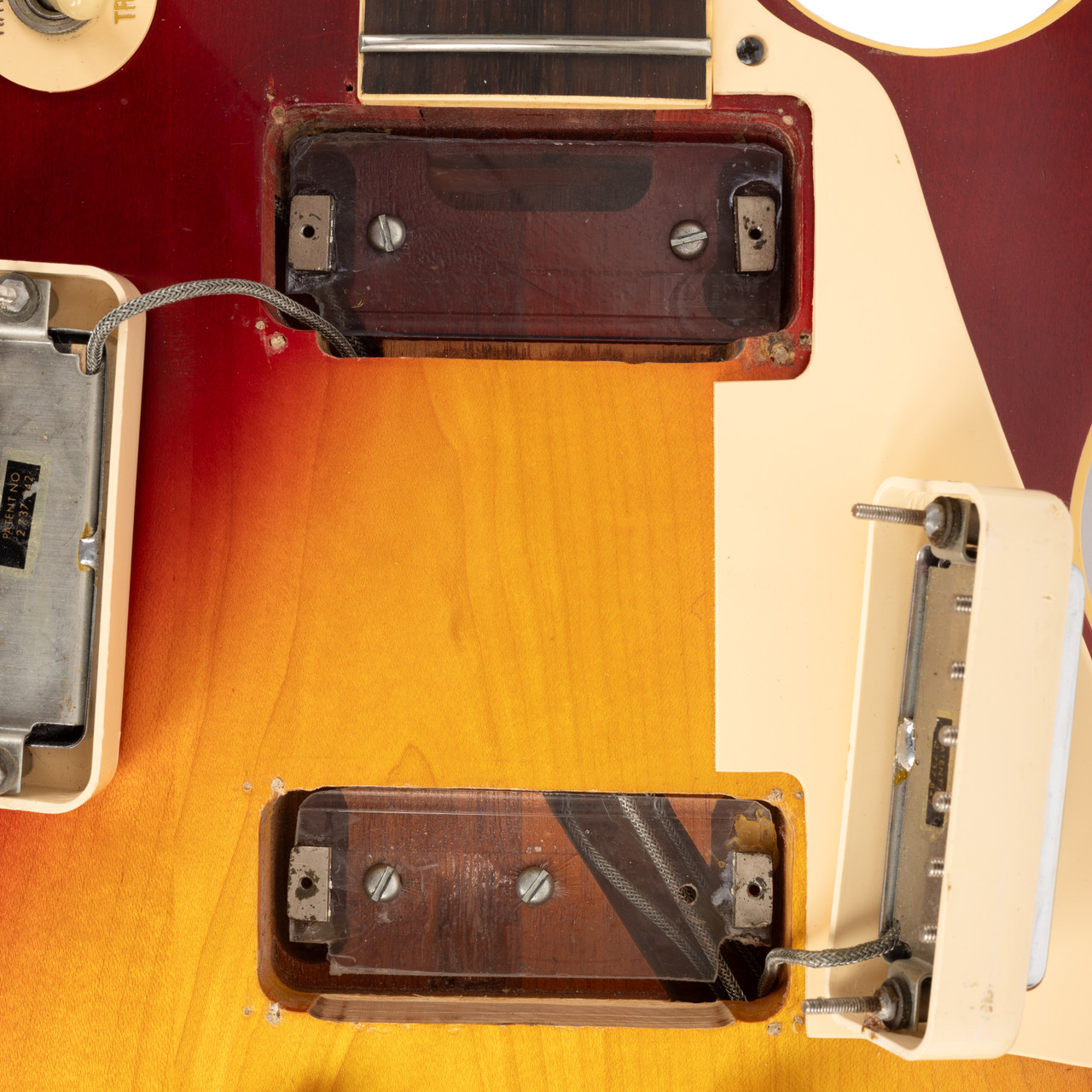 Vintage Gibson Les Paul Deluxe Cherry Sunburst 1975 | Cream City Music