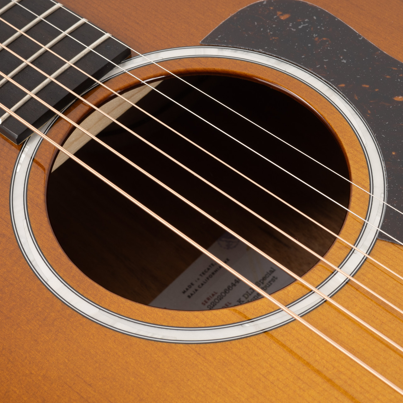 Taylor 214ce-K Deluxe Special Edition Koa Acoustic-Electric