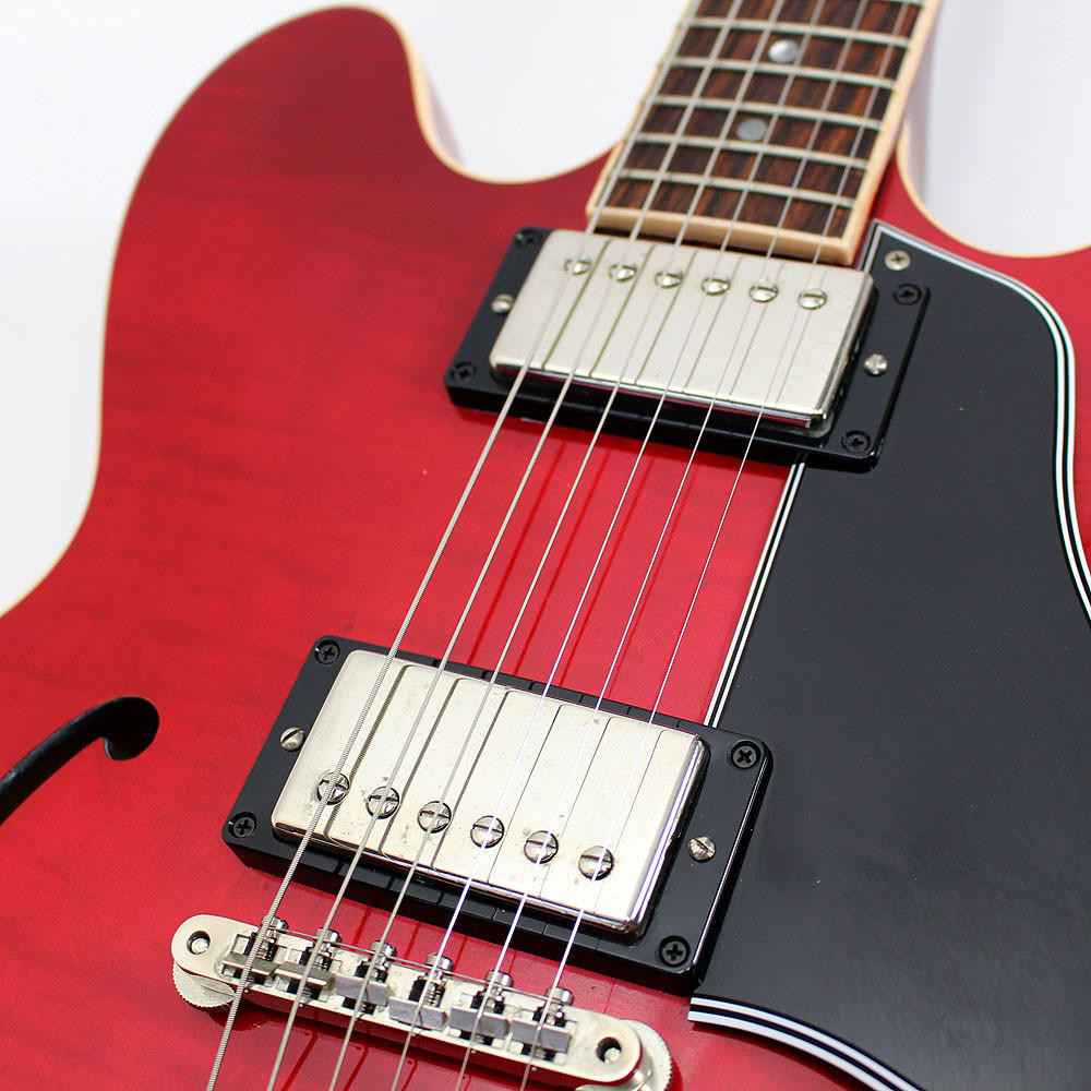 2001 Gibson ES-335 Dot Electric Guitar Cherry Finish | Cream City