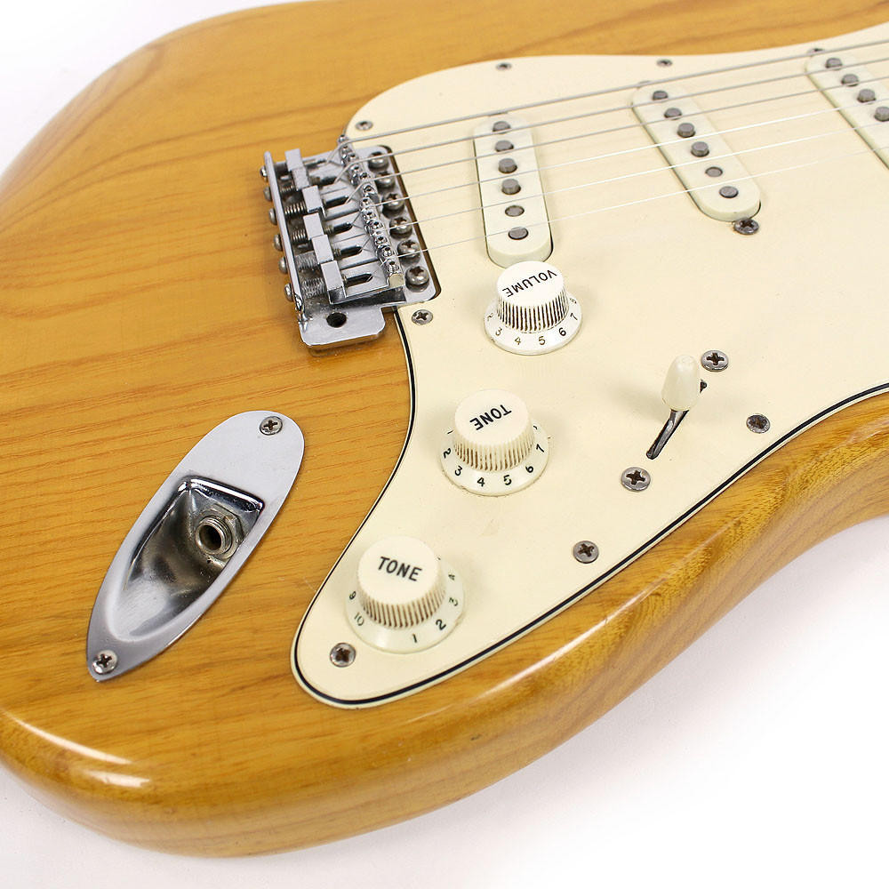 Vintage 1972 Fender Stratocaster Electric Guitar Natural Finish