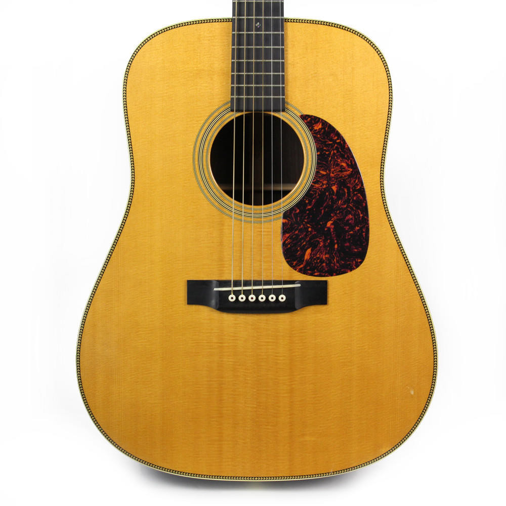 2007 Martin HD-28V Dreadnought Acoustic Guitar in Natural | Cream