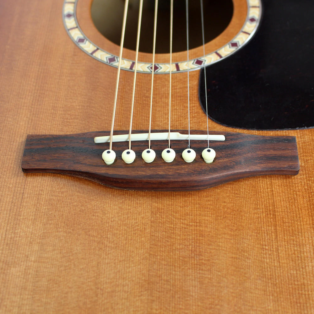 Art & Lutherie Cedar Dreadnought Acoustic Guitar in Antique Burst