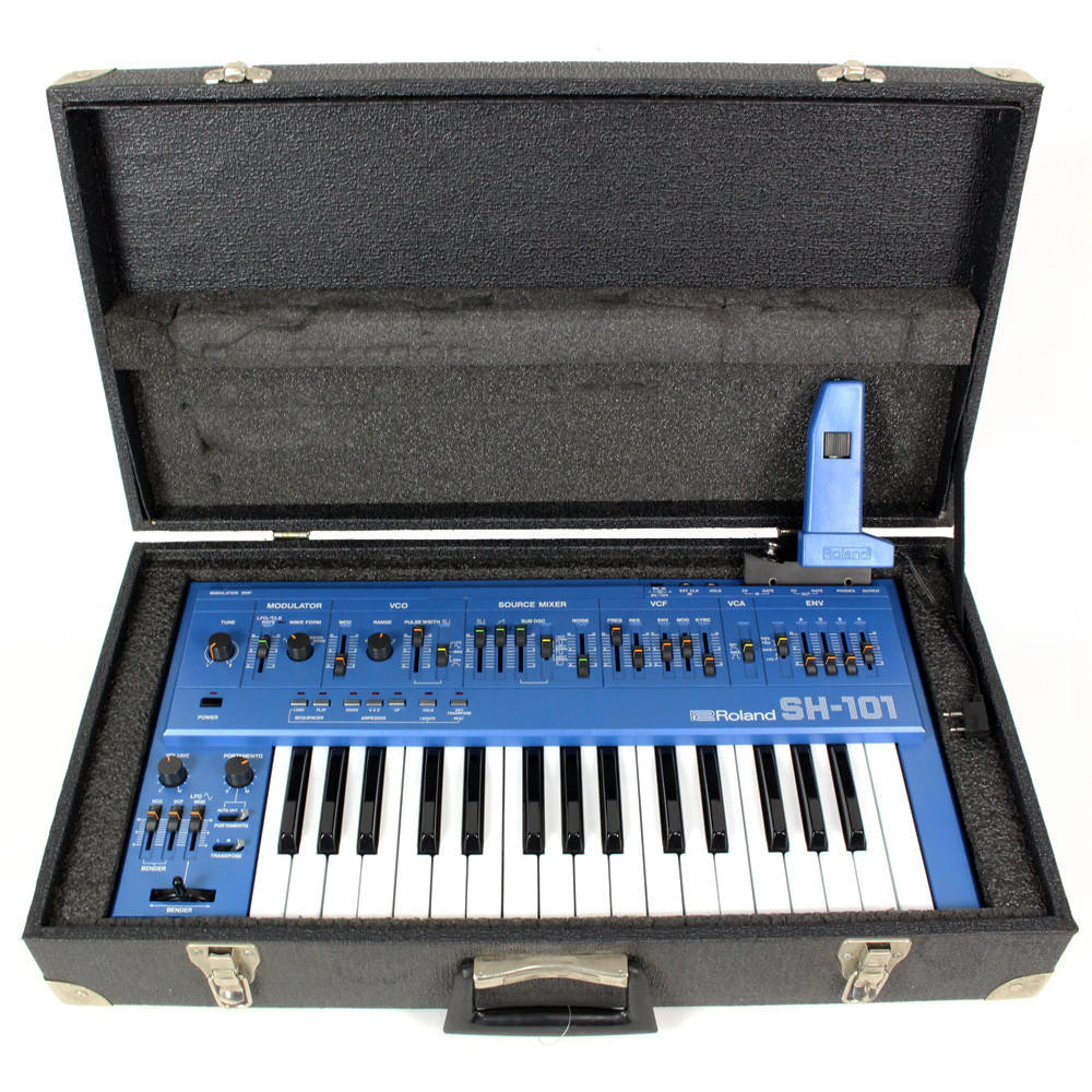 Mint Roland SH-101 Monophonic Analog Sythesizer in Rare Blue