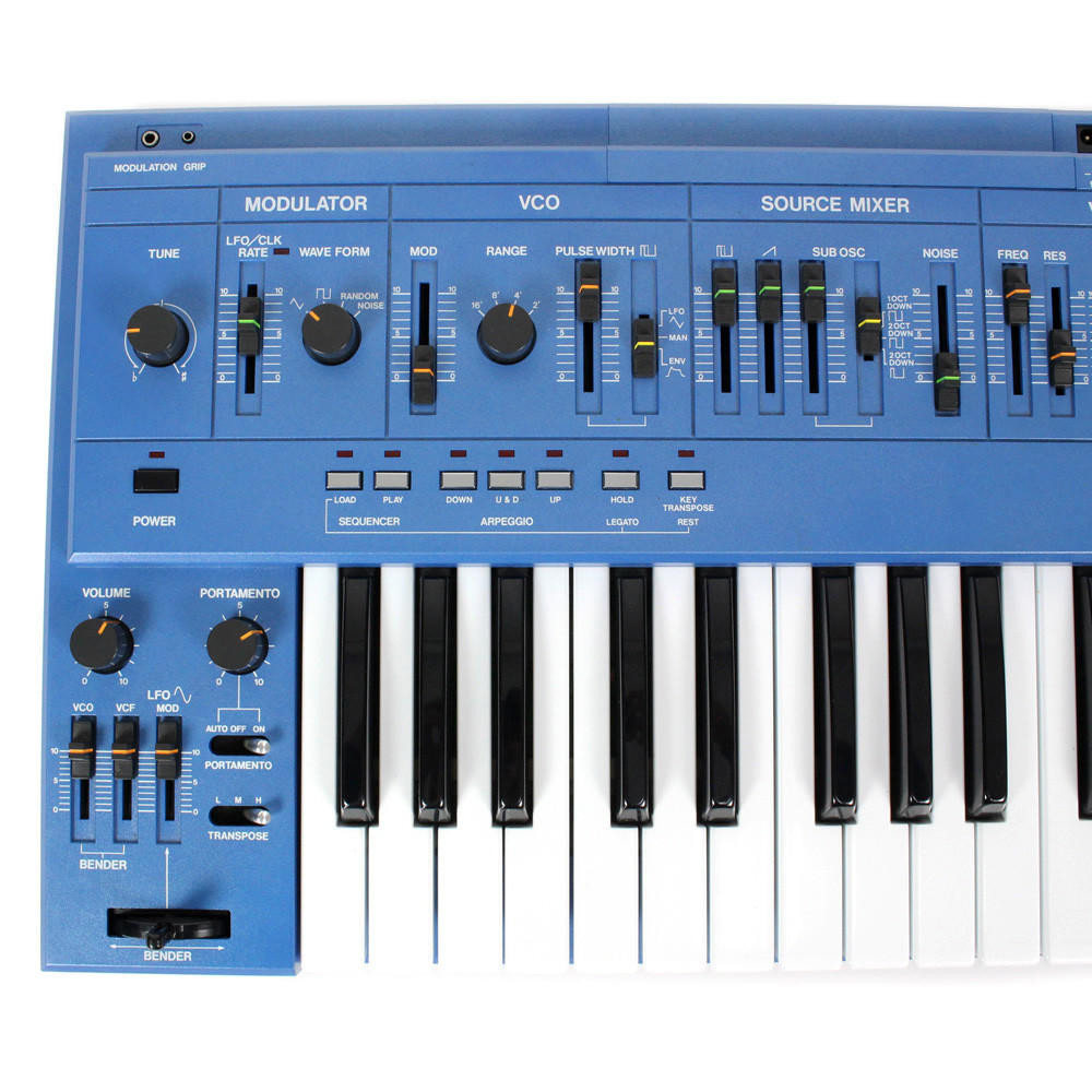 Mint Roland SH-101 Monophonic Analog Sythesizer in Rare Blue