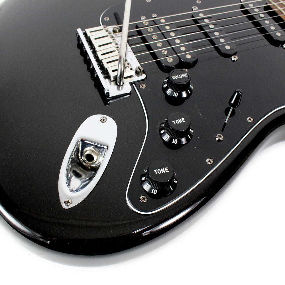 2007 Fender USA Made Stratocaster Deluxe Electric Guitar Black