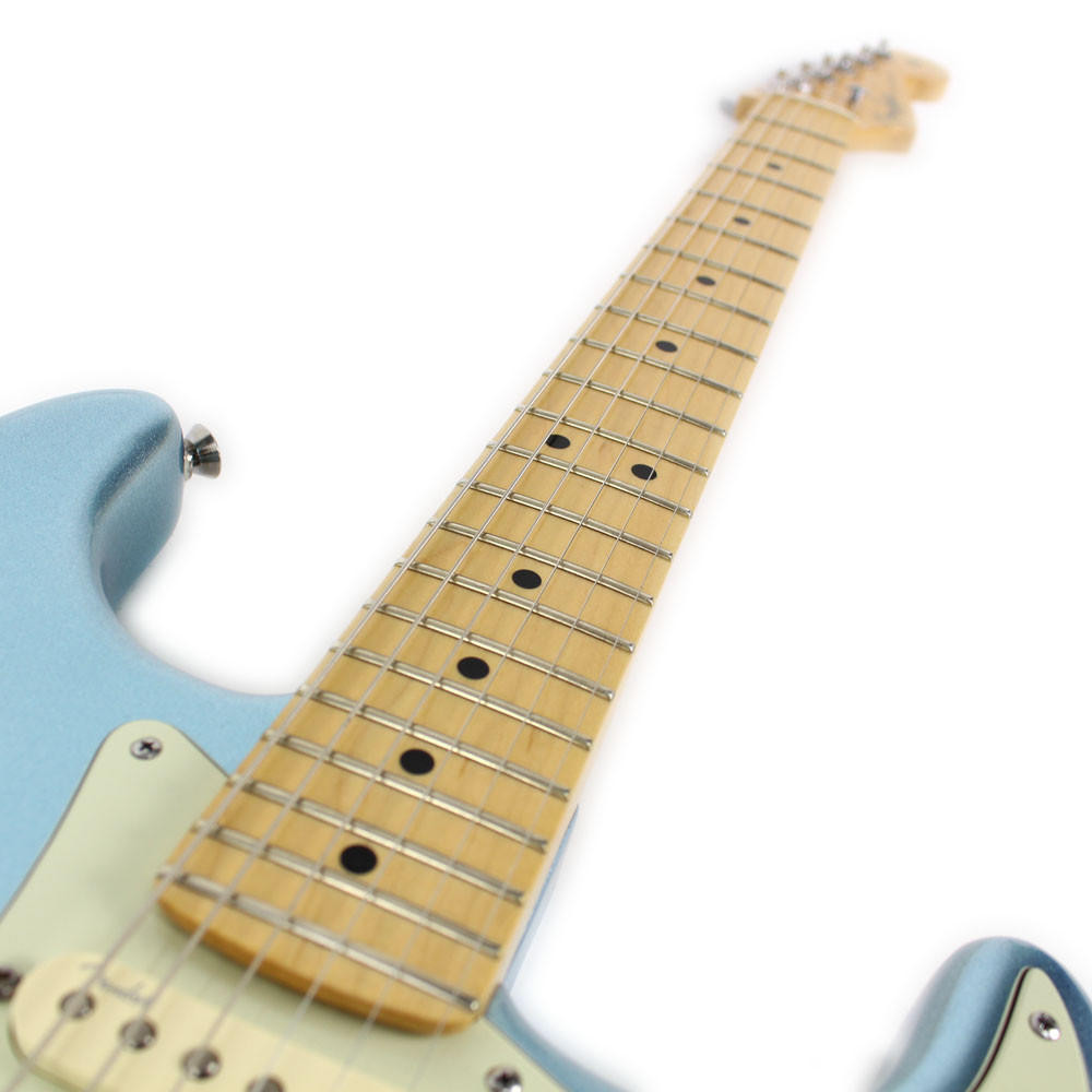 2014 Fender USA American Deluxe Stratocaster Plus Ice Blue