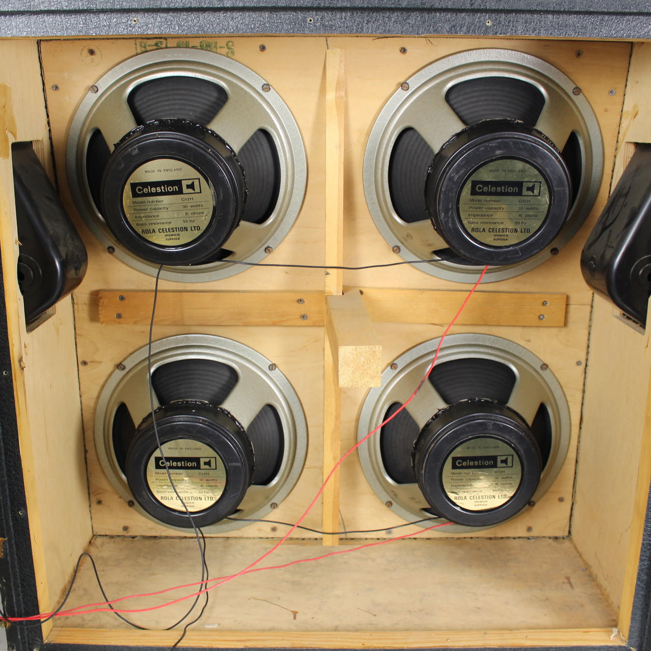 Vintage 1977 Marshall Model 1982 120W 4x12 Guitar Speaker Cabinet