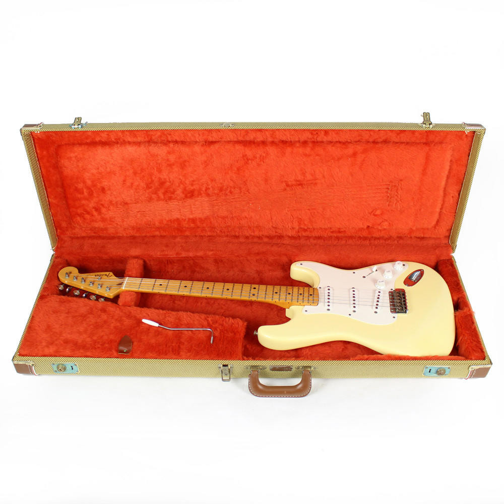 1992 Fender '57 Vintage Reissue Stratocaster in Olympic White 1992 Fender '57 Vintage Reissue Stratocaster in Olympic White