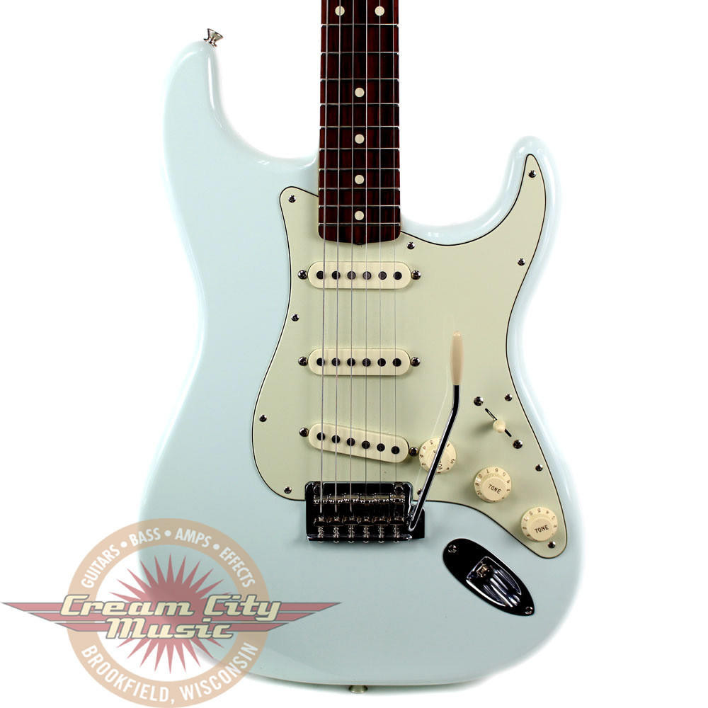 2014 Fender Classic Player Series 60s Stratocaster MIM Electric