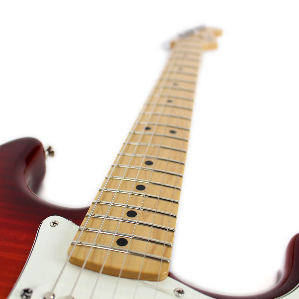 2013 Fender MIM Stratocaster Plus Top HSS Electric Guitar Cherry