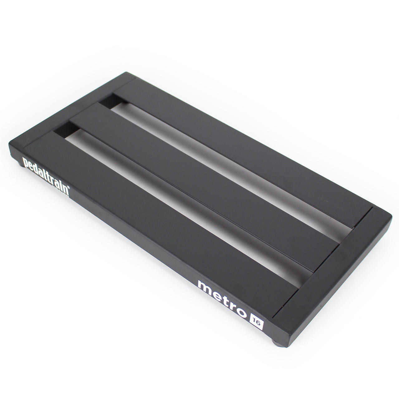 Pedaltrain Metro 16 Pedalboard with Soft Case | Cream City Music