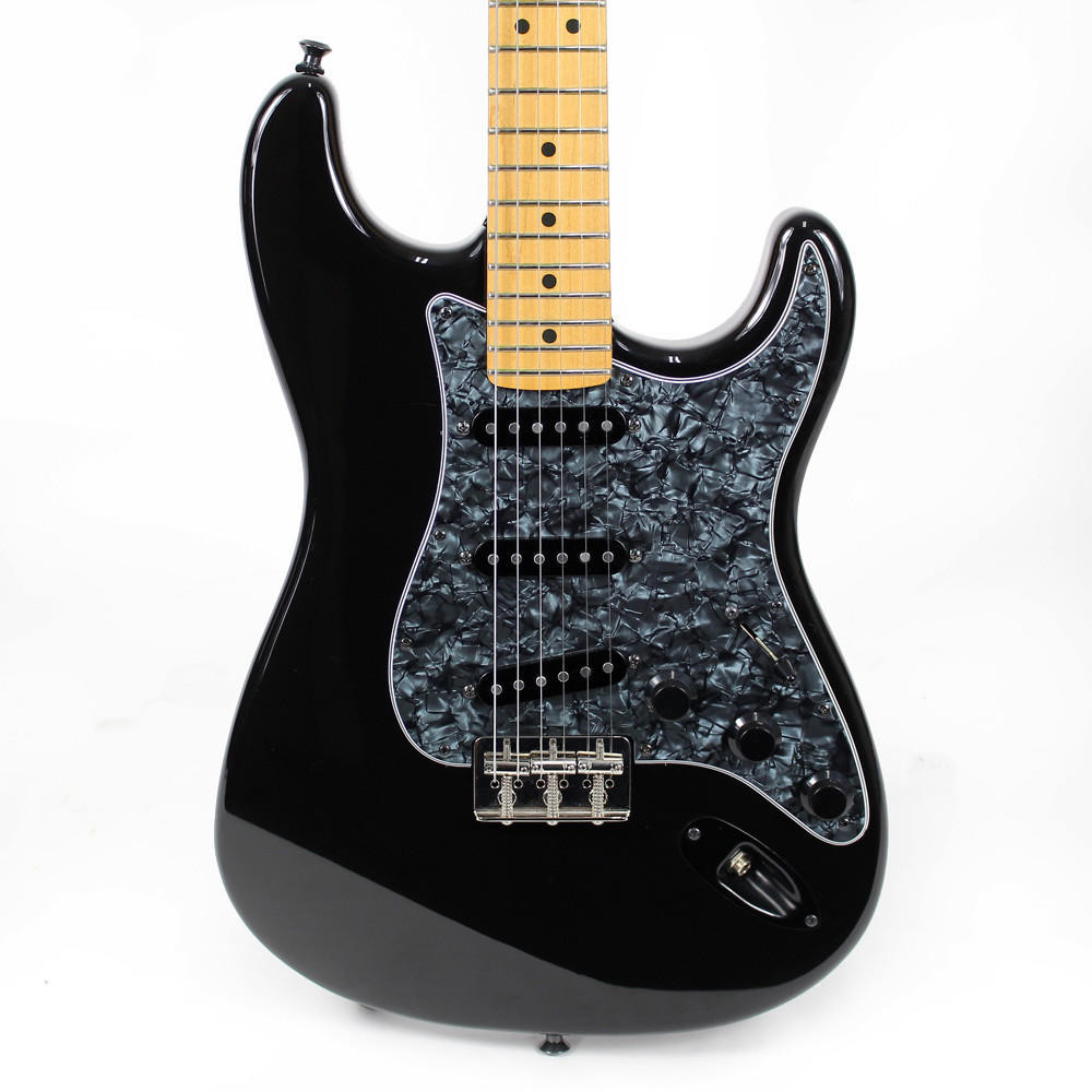 1998 Fender American Standard Stratocaster in Black | Cream City Music