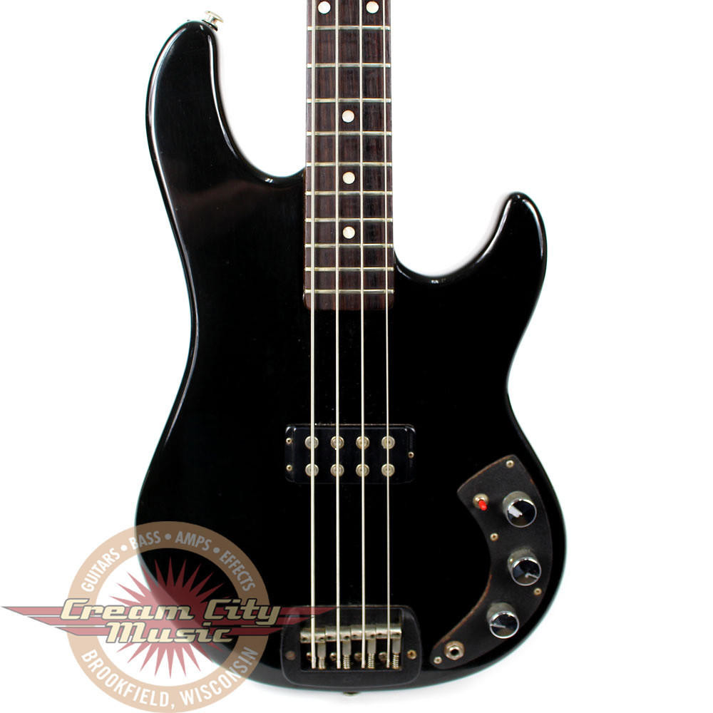 1982 G&L L-1000 Electric Bass Guitar Black | Cream City Music