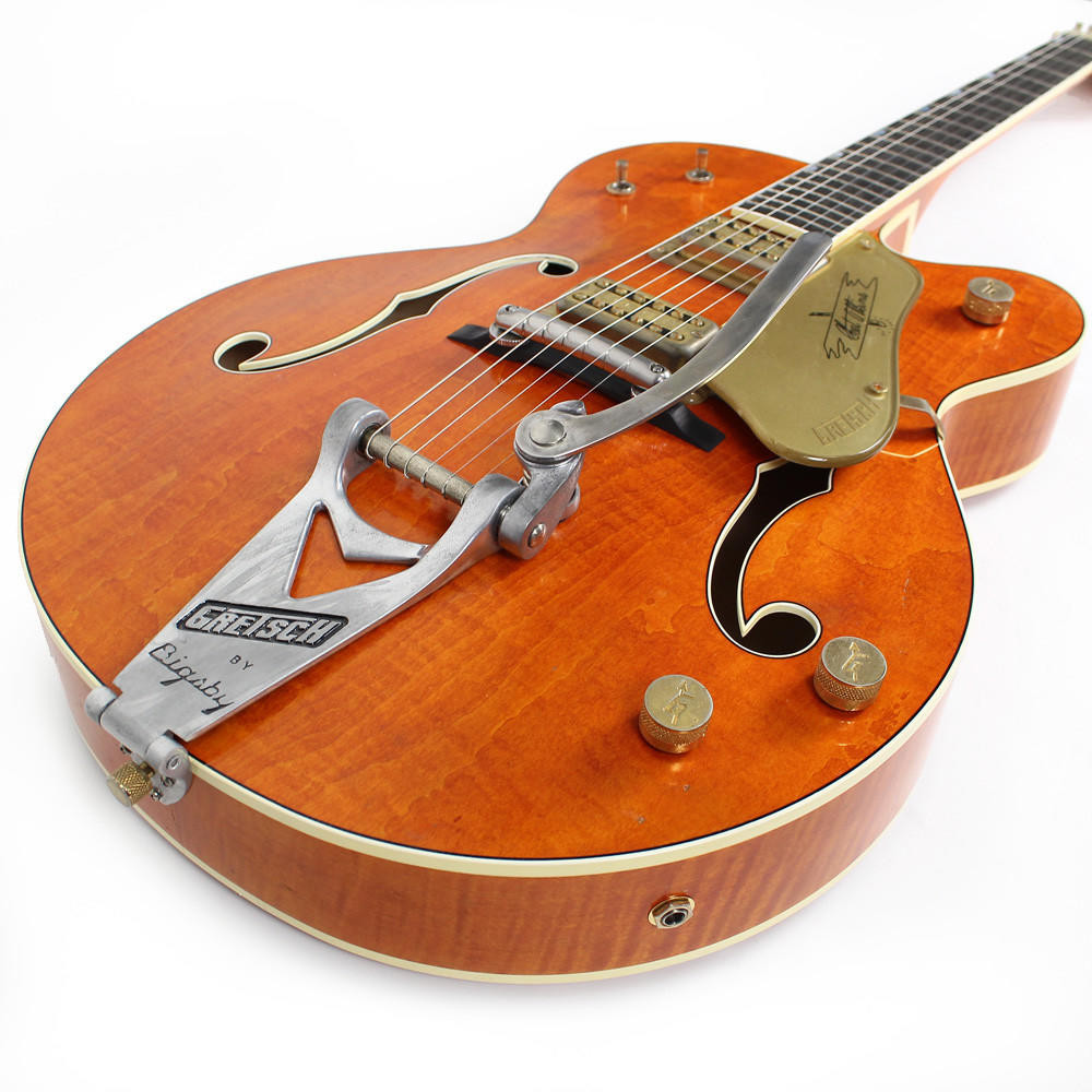 Gretsch USA Custom '59 6120 Chet Atkins Curly Maple Relic | Cream