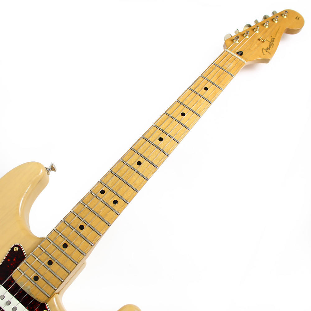 1997 Fender Deluxe Series Super Strat Stratocaster in Honey Blonde