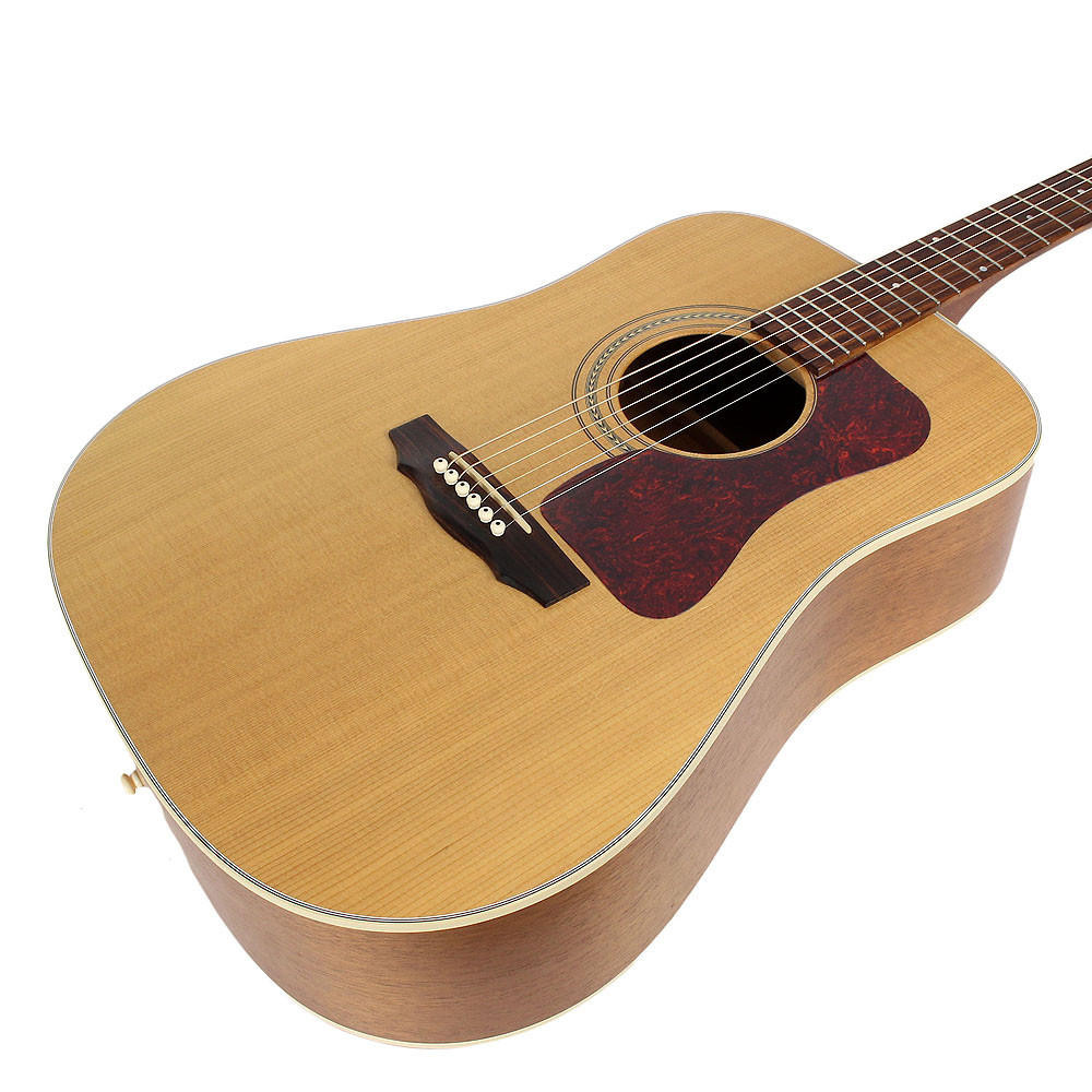 1997 Guild DV6 Dreadnought Acoustic Guitar in Natural | Cream City