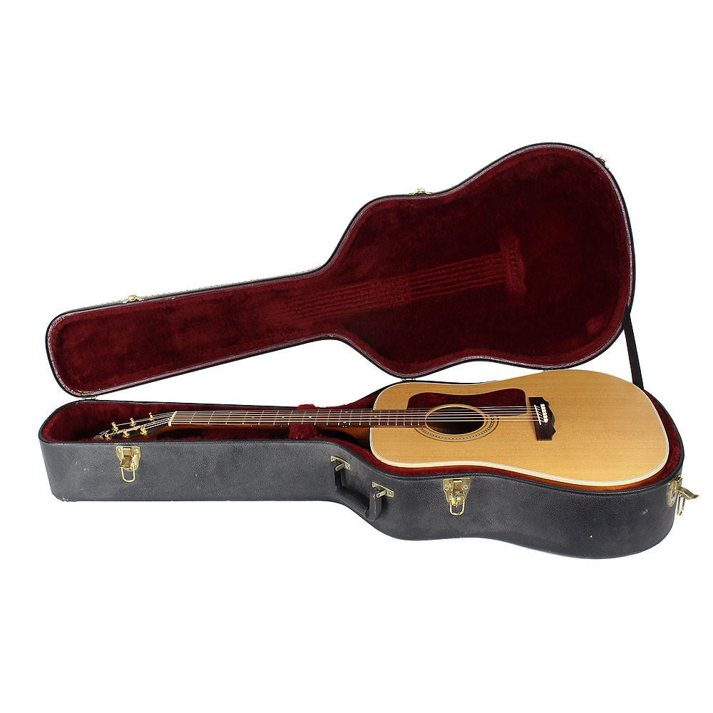 1997 Guild DV6 Dreadnought Acoustic Guitar in Natural | Cream City