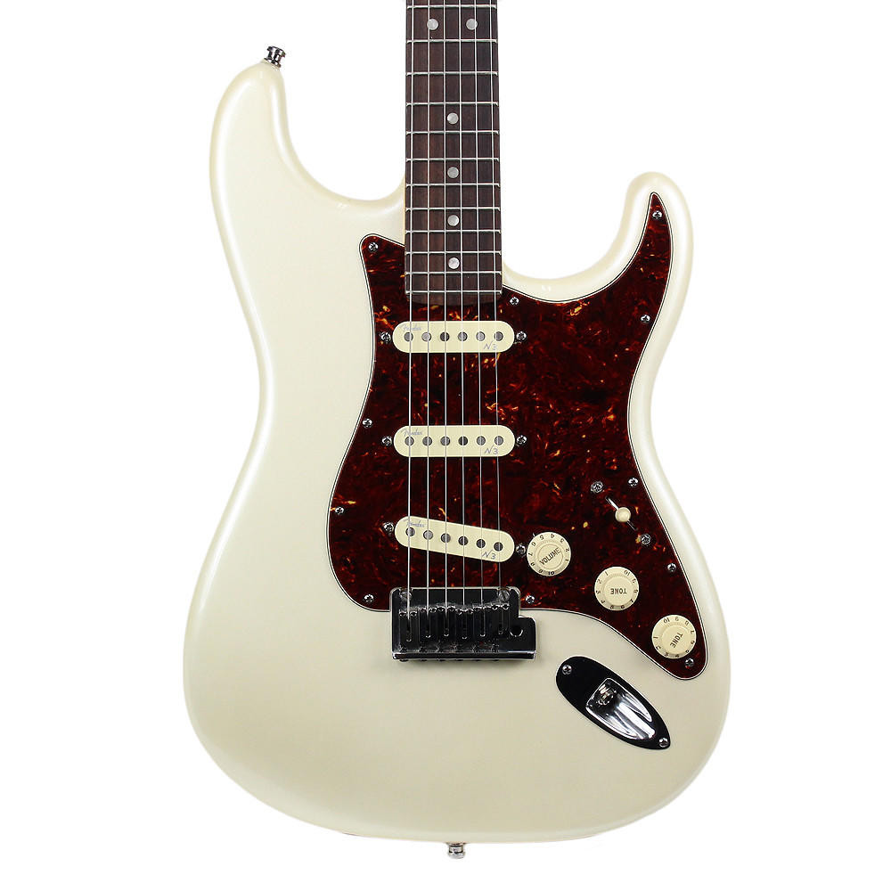Fender american deluxe Stratocaster　難あり 2010 Fender American Deluxe Stratocaster Electric Guitar Olympic