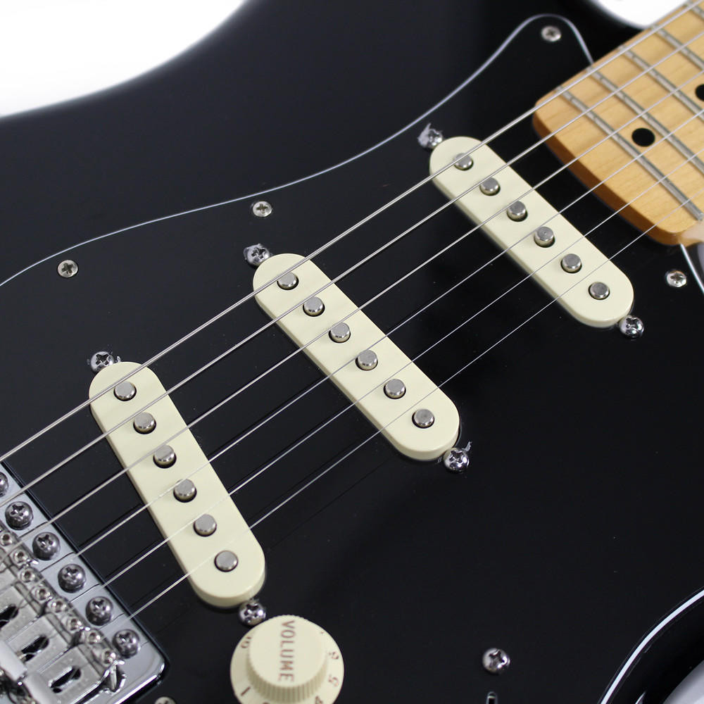 2012 Fender FSR Special Edition Standard Stratocaster in Black